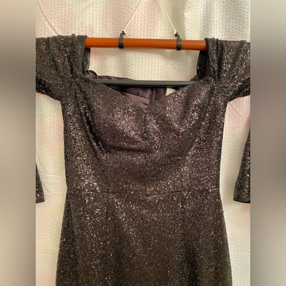 MILLY Sequin Midi Dress w/ Bell Sleeve & Side Slit (SAMPLE SIZE 2/4) - Picture 5 of 10